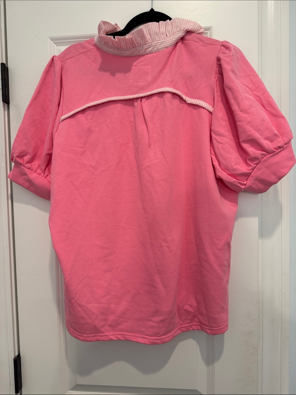 Umgee Pink Short Sleeve Pleated Collar Polo - Picture 4 of 4
